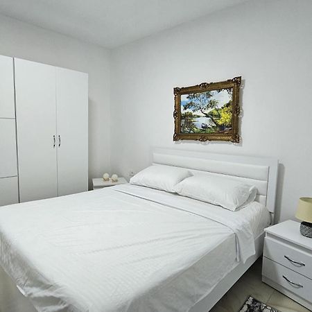 Guesthouse Albi Berat Ngoại thất bức ảnh