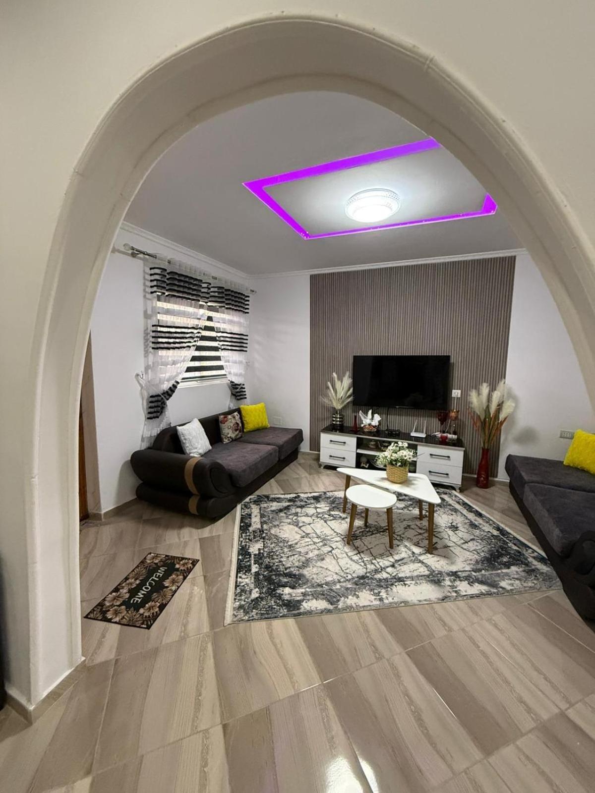 Guesthouse Albi Berat Ngoại thất bức ảnh