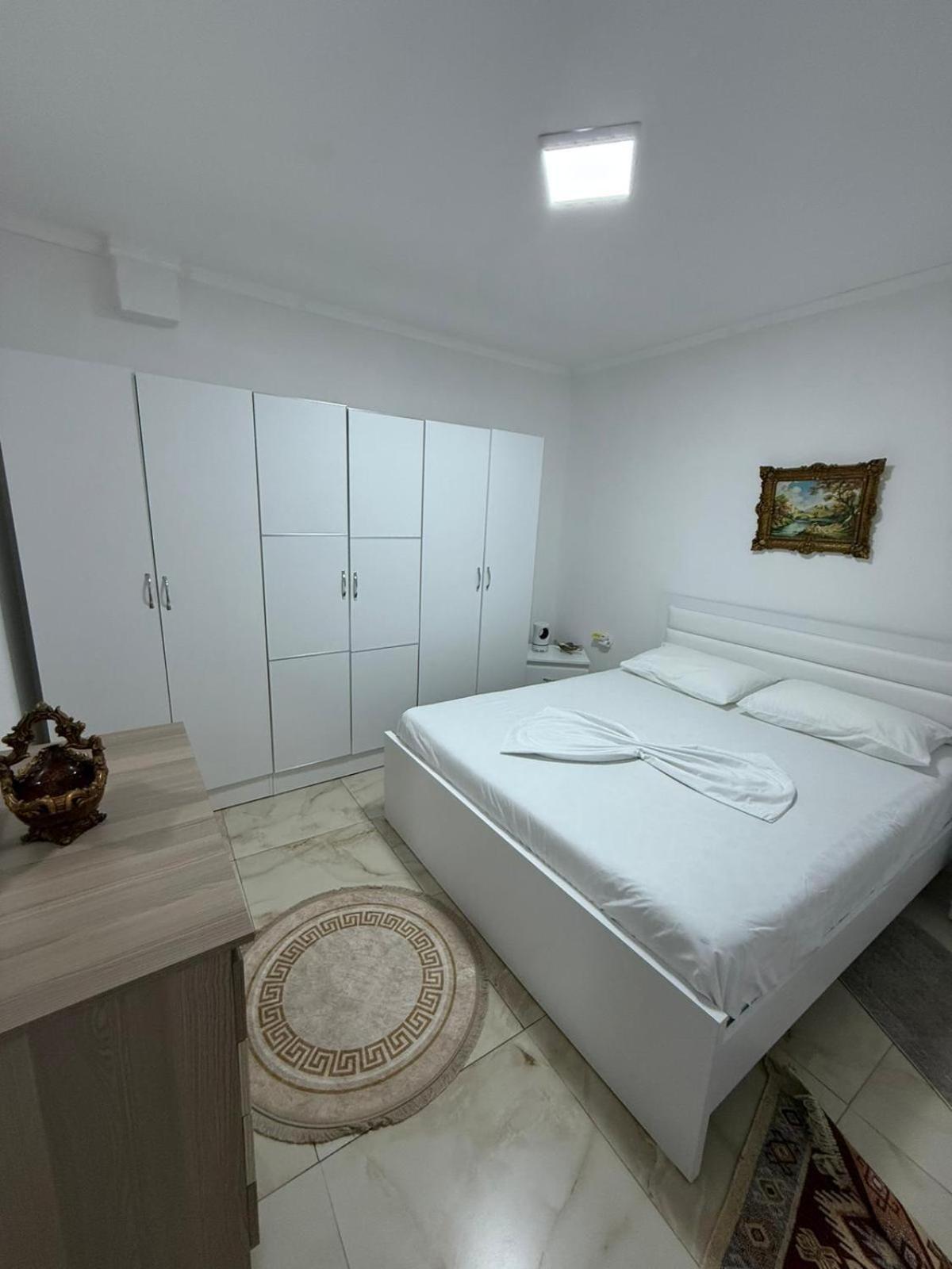 Guesthouse Albi Berat Ngoại thất bức ảnh