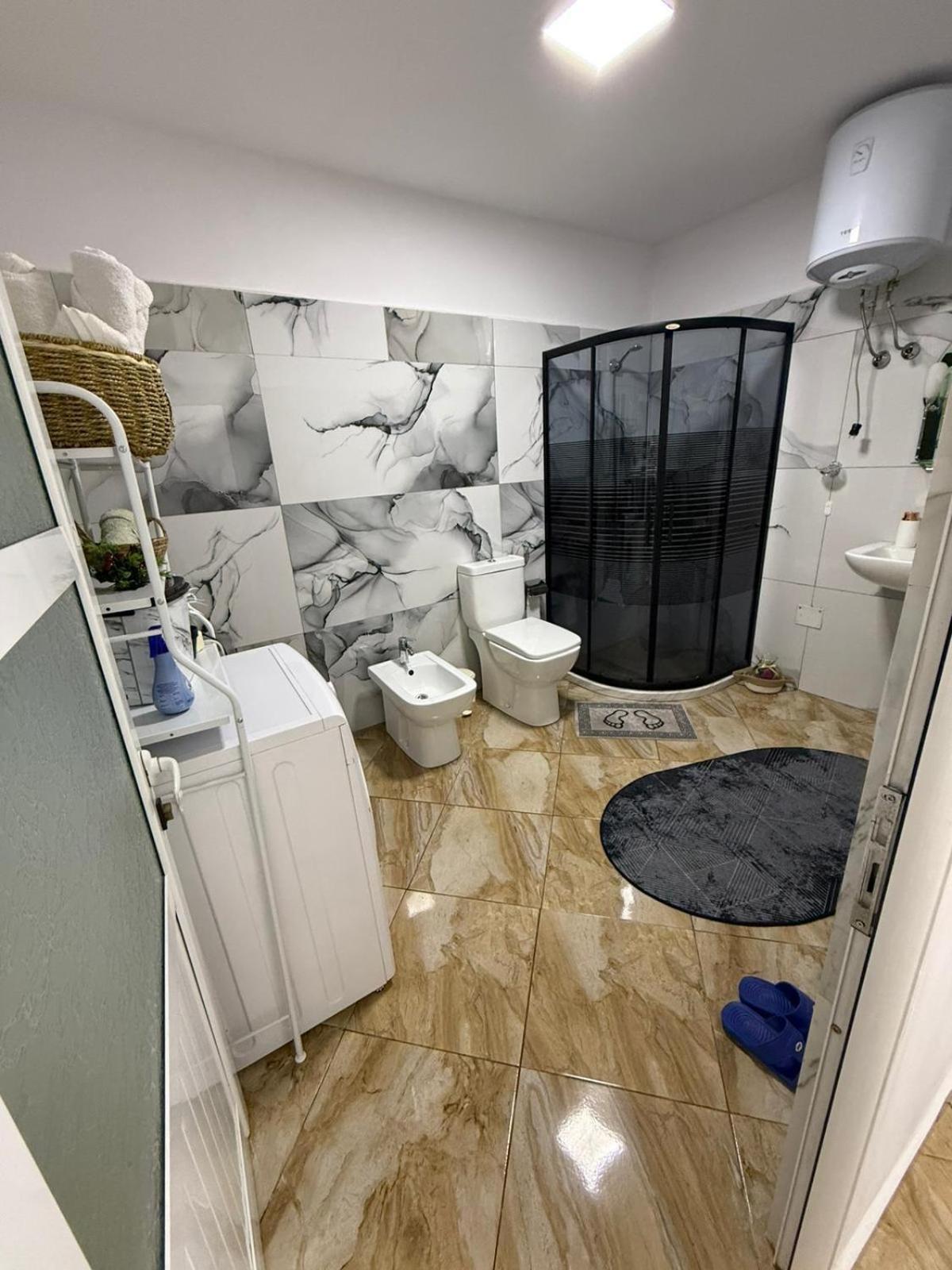 Guesthouse Albi Berat Ngoại thất bức ảnh